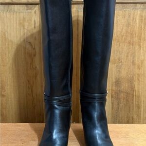 Life Stride Black Heeled Boots Classic Design